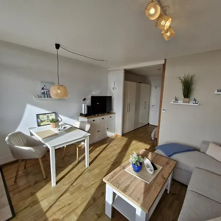 Apartamento Luette Kajuete Suedstrand *